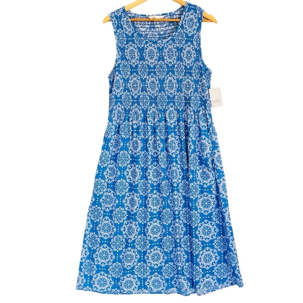 Croft & Barrow Floral Blue and White Sleeveless Dress